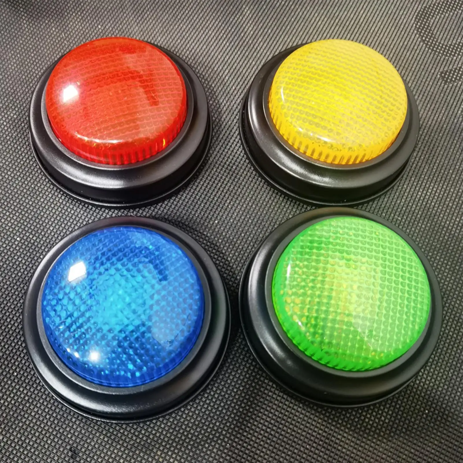 Game Buzzer 4-Piece Quick Answ - Party Games Gender Reveal recension och pris