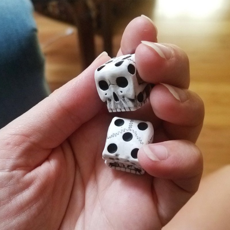 Halloween White Skull Resin Di - Party Games No Equipment recension och pris